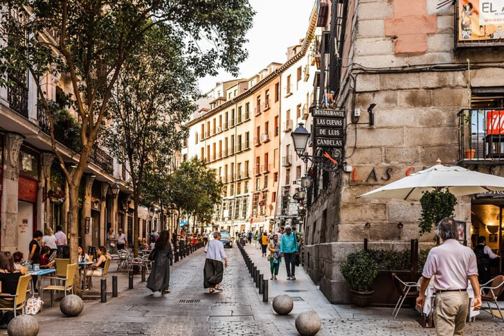 Must See & Do's Madrid With A Local Insider: Private & Personalized Tour