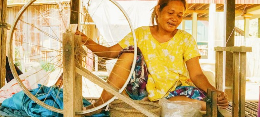 Best of Phnom Penh City & Koh Dach Silk Island - Private Full Day Tour