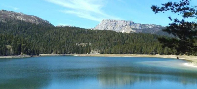 Durmitor National Park Hiking Tour: Black Lake & Hidden Glacial Lakes