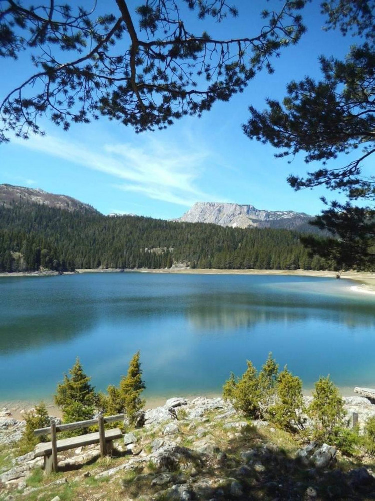 Durmitor National Park: Scenic 3 Lakes Hiking Tour