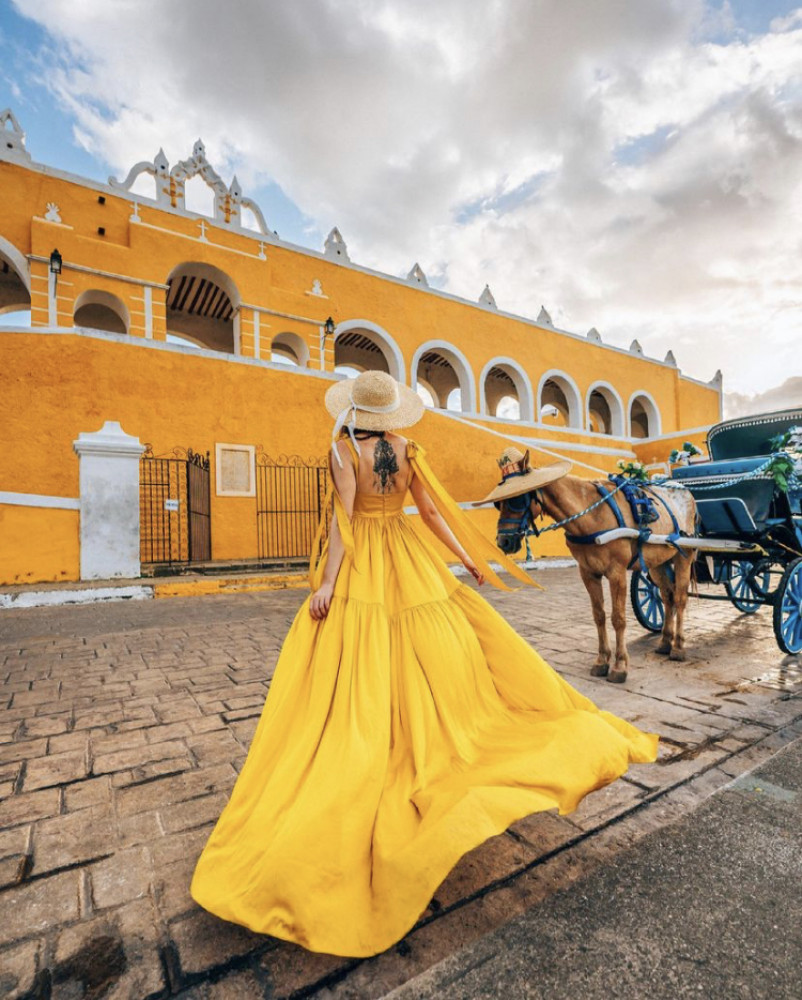 Private Tour Izamal and its Ruins plus Mayan Handcraft Workshop