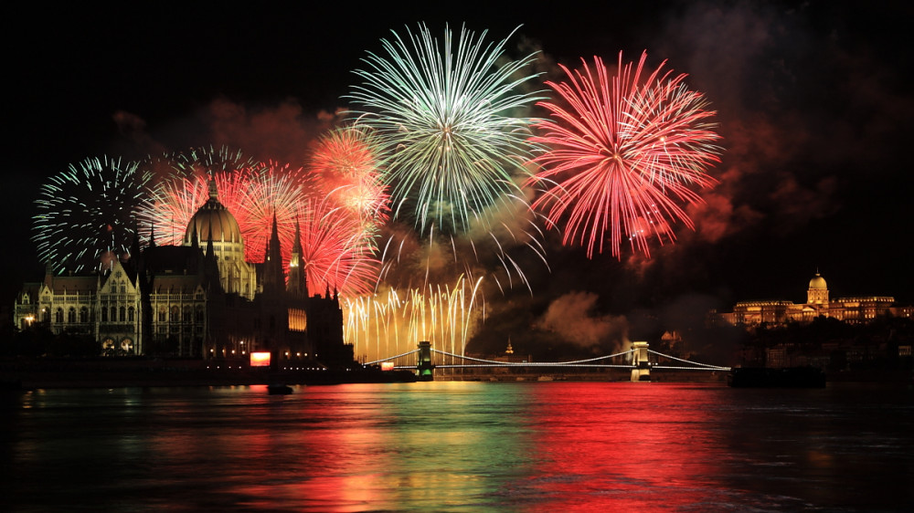 Danube Cruise With Fireworks On 20th of August