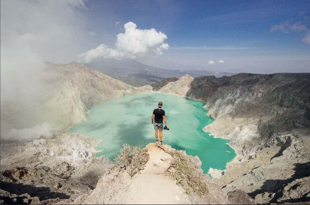 Private 2 Day Mount Ijen Volcano Tour: Experience Electric Blue Fire