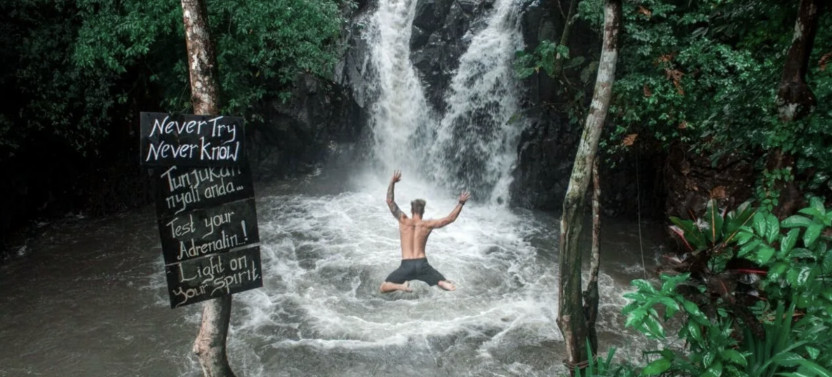 Private Bali Sekumpul & Aling Aling Waterfall Tour with Lunch