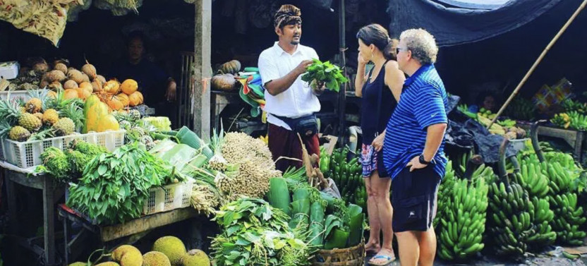 Private Balinese Cooking Class & Tanah Lot Temple Visit with Market Visit