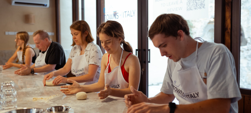 Pizza & Gelato Cooking Class In Palermo