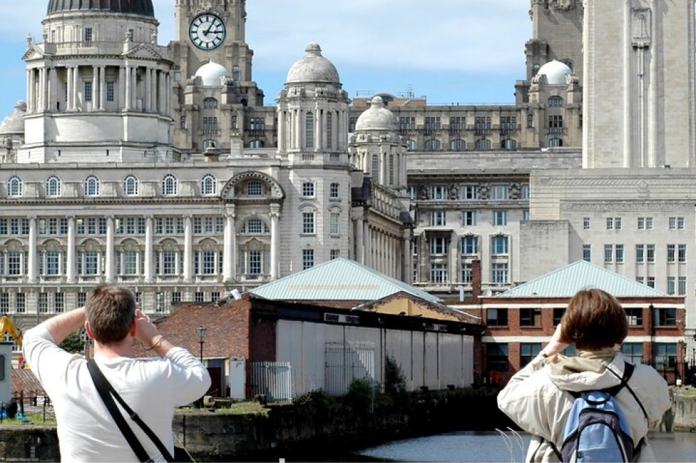 Liverpool Highlights & Hidden Gems: Private Tour With A Local