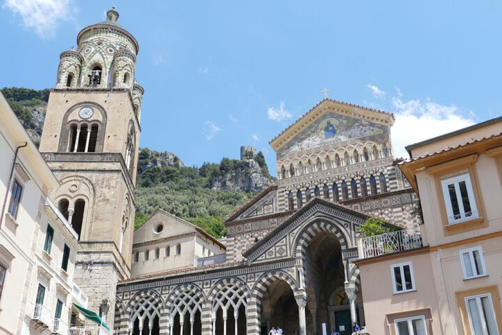 Last-Minute Day Trip to Pompeii Ruins & Amalfi Coast from Naples