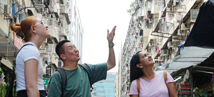 Hong Kong Private & Personalized Walking Tour With A Local Guide