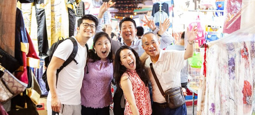 Hong Kong Night Tour With A Local: Private & Personalized