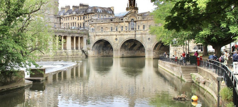 Explore Bath & Lacock Village: Private Day Trip from London