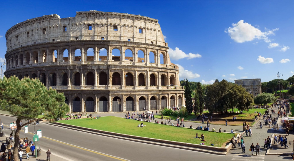 Colosseum Underground & Roman Forum Private Tour