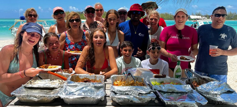 Private Boat Charter Full Day With Stop at the TIKI Bar
