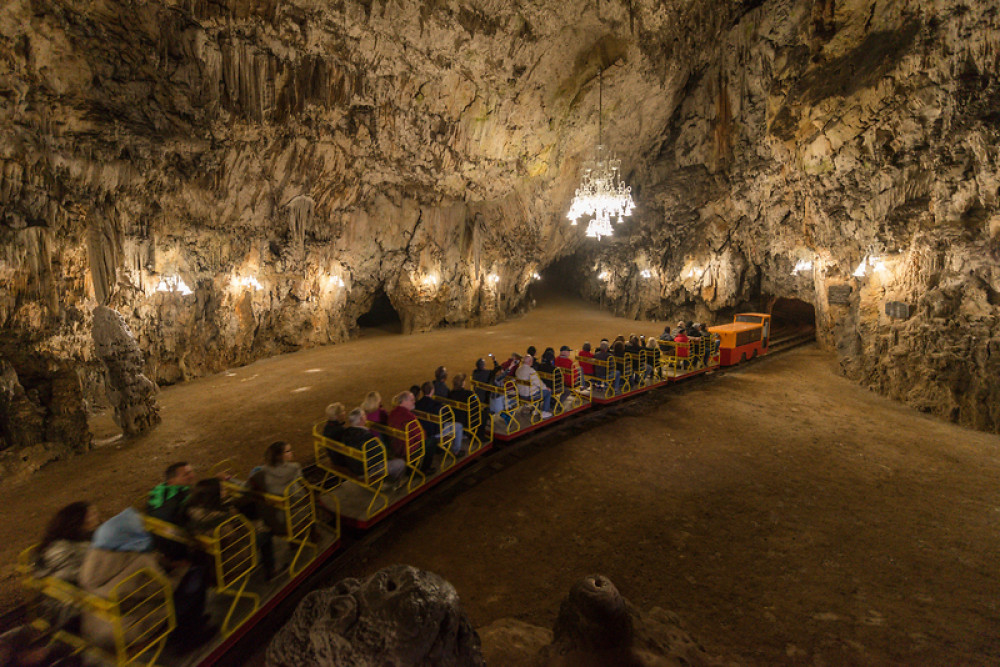 Private Tour To Postojna Cave And Photostop At Predjama Castle From Trieste