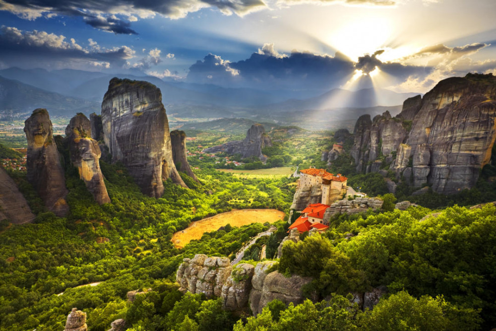 Private Day Tour to Meteora From Athens