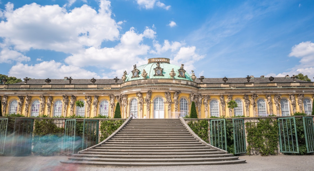 Private Tour of Potsdam with Time For Palace Entry