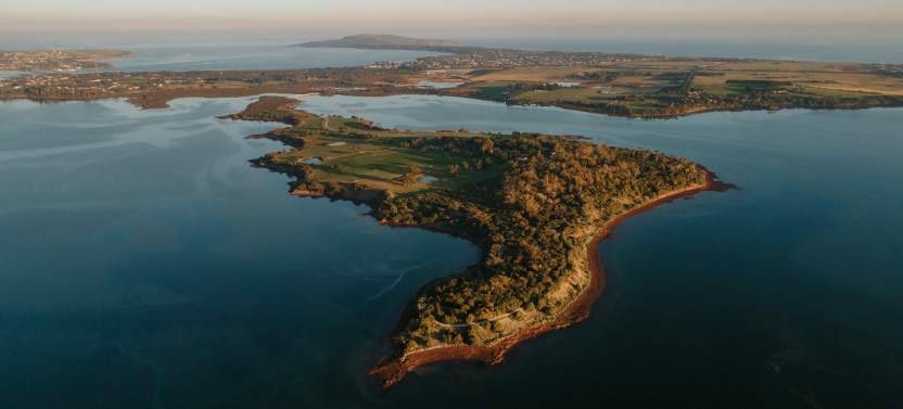 Phillip Island Penguin Parade & Churchill Island Farm Bus Tour