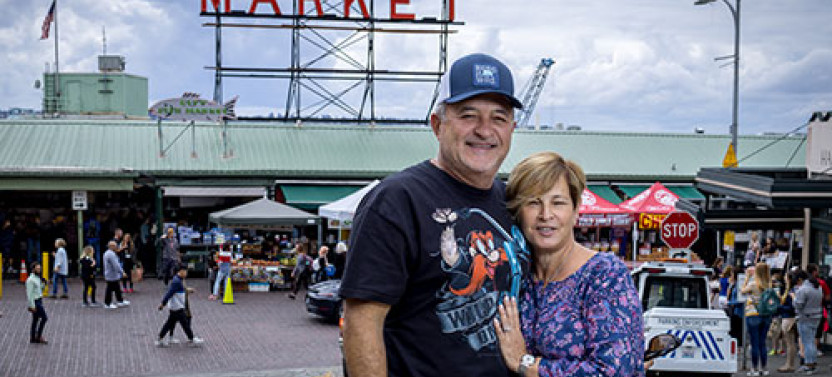 Explore The City Of Seattle Guided Group Tour