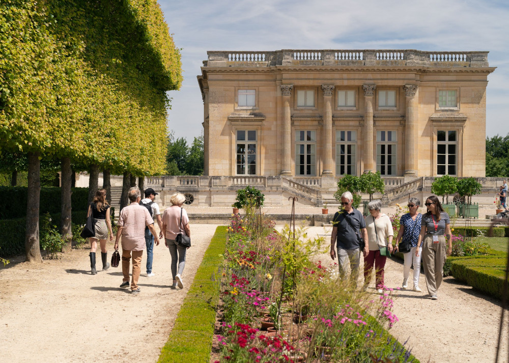 Versailles Palace with Marie Antoinettes's Estate and Musical Gardens