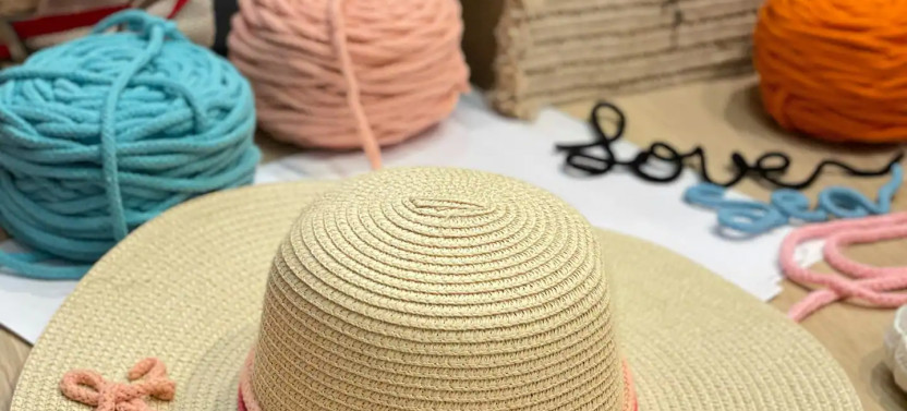 Design and Craft a Raffia Bag in Puerto Rico