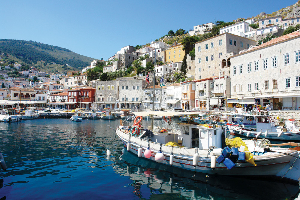 Hydra Island from Athens by Commercial Passenger Boat With Private Guide