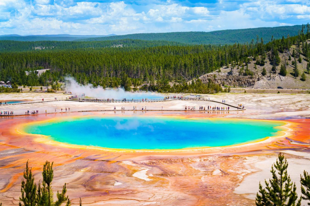 Grand Prismatic Self-Guided Walking Audio Tour