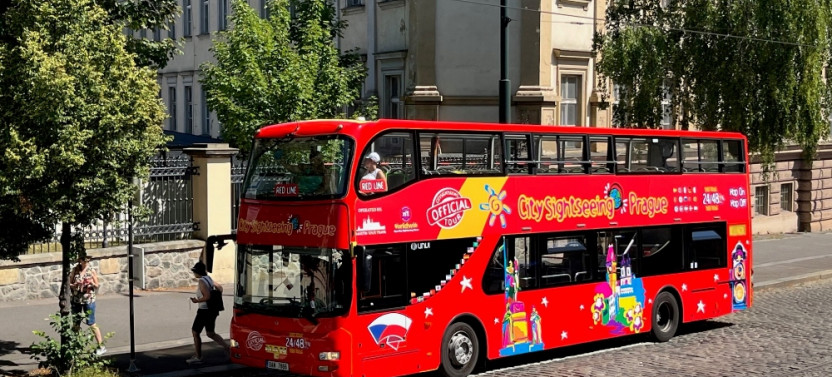 City Sightseeing Hop On Hop Off Bus Tour Prague + Optional Cruise