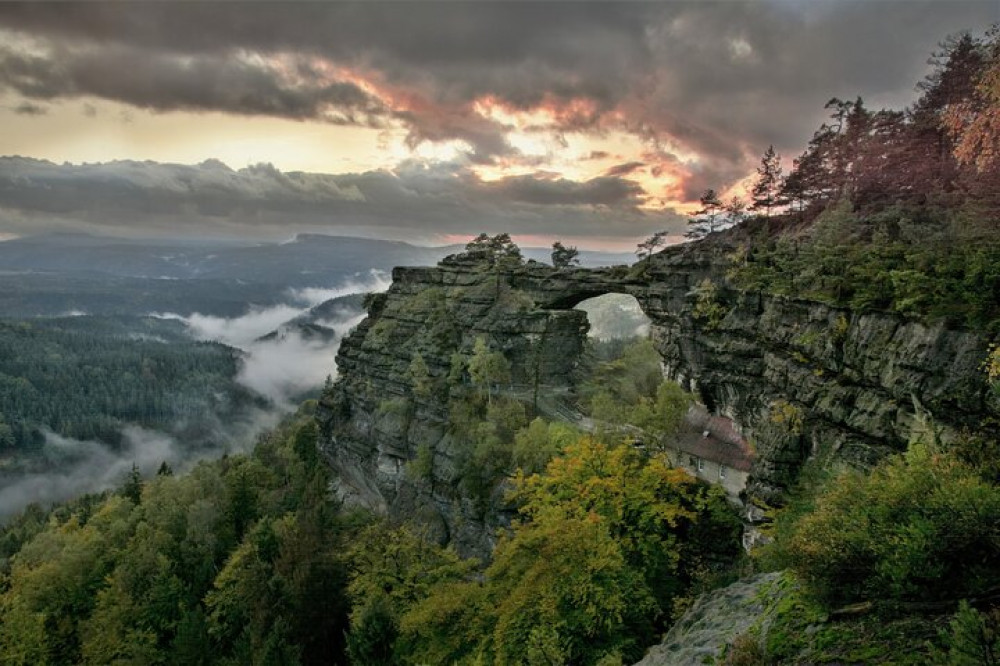 Best of Bohemian & Saxon Switzerland Hiking Tour from Dresden-All inclusive