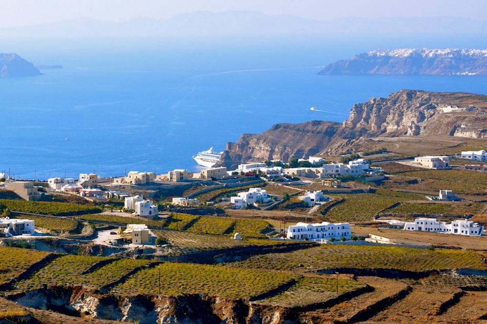 Private Great Wines and Famous Sites of Santorini