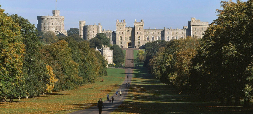 Stonehenge Inner Circle Access with Windsor Castle (Early) from London