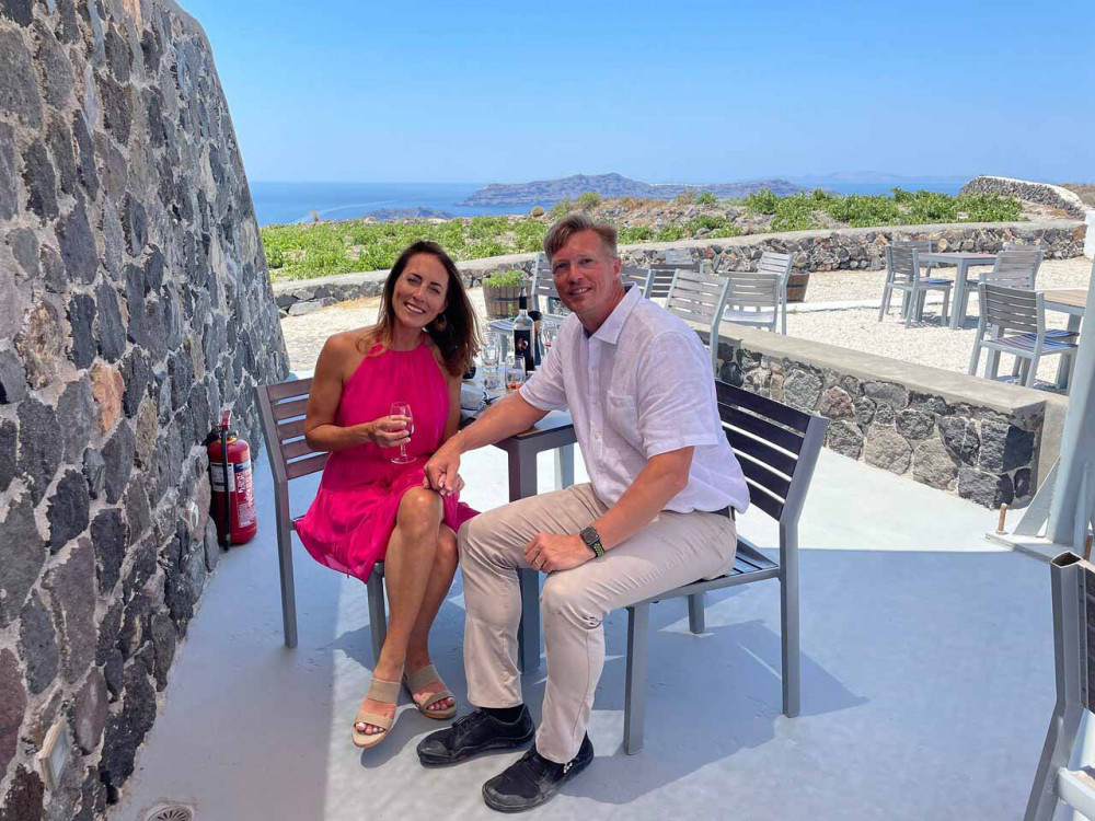 Santorini Highlights: 5-Hour Private Tour with Wine Tasting