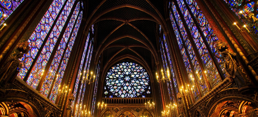 Paris Highlights: Notre Dame Island with Entrance to Sainte Chapelle