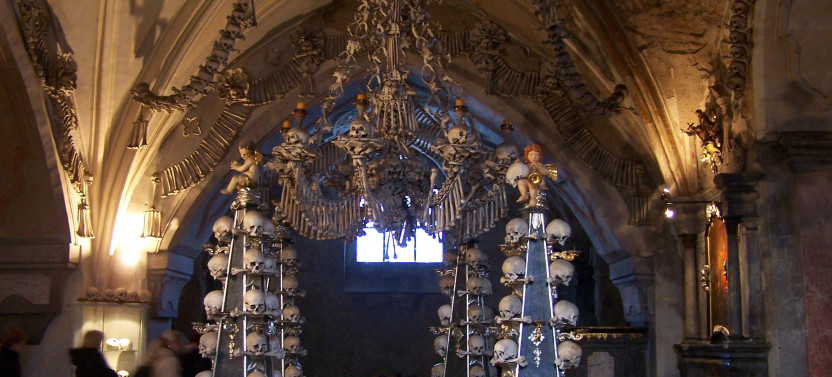 From Prague: Kutná Hora UNESCO Site with Admissions and Free Time