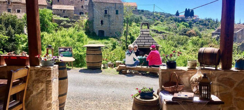Small Group Hidden Gems of Hvar Tour
