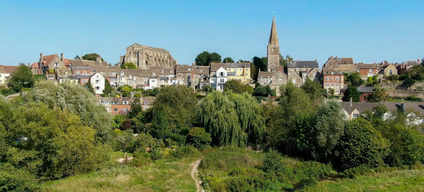 Small Shared Group Hidden Cotswolds & Dark Age England Tour from Bath