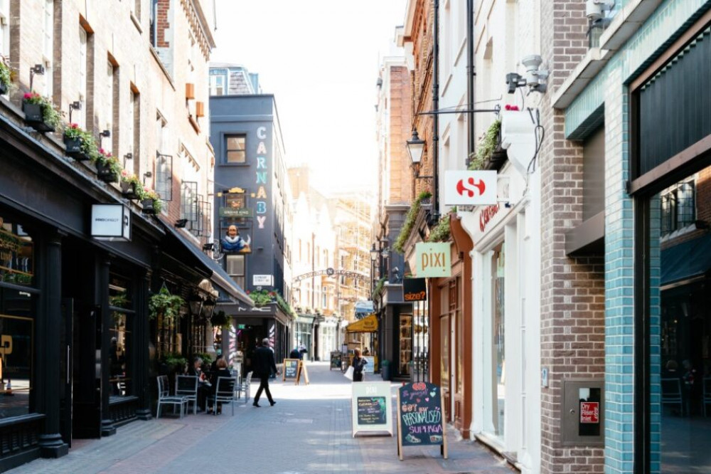 Changing of the Guards with Central London Food Tour