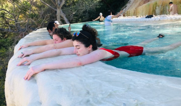 A picture of Tour Grutas de Tolantongo: Relax in Amazing Hot Springs and Cascades (2D)