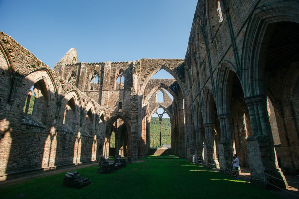 Private: Grand Castles & Ruined Abbeys Along The Welsh Border