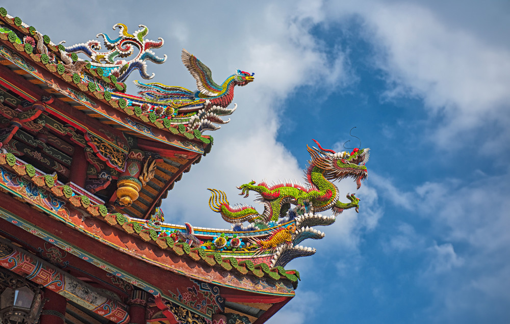 < Must Visit: Taipei 101, Longshan Temple & City Highlights Private Tour >