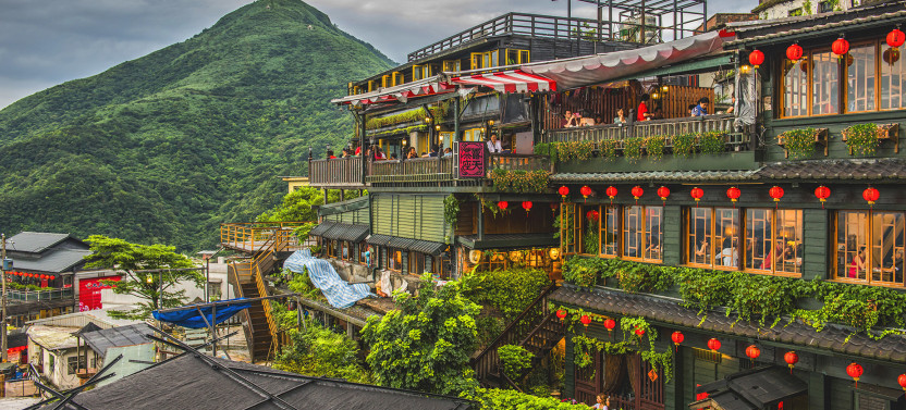 Northern Taiwan Private Adventure: Yehliu, Jiufen, & Pingxi
