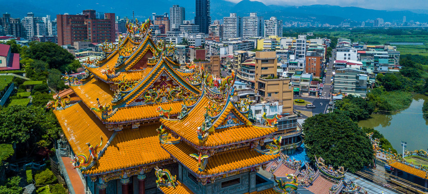 Temple Tranquility: Taipei's Spiritual Heartland Journey