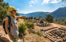 Meteora, Thermopylae & Delphi - 3 Days/2 Nights Tour from Athens