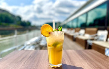 Cocktail & Cruise On The Danube