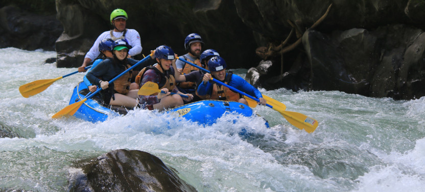 Class II and Class III River Rafting on Pacuare River ( San Martín Section)