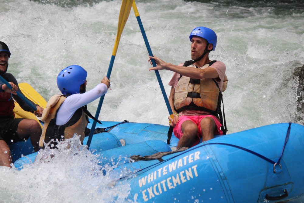 Class II and Class III River Rafting on Pacuare River ( San Martín Section)