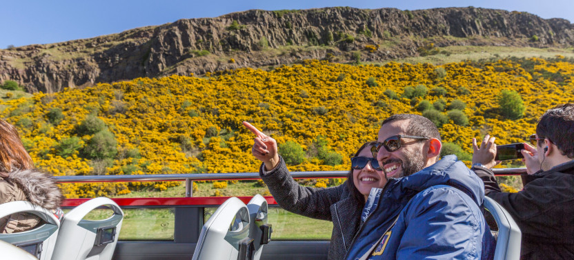 City Sightseeing Hop On Hop Off Bus Tour Edinburgh - KIDS GO FREE!