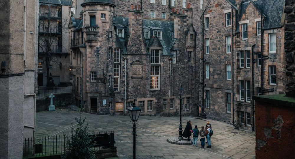 Ghostly Tales of Edinburgh's Royal Mile Tour