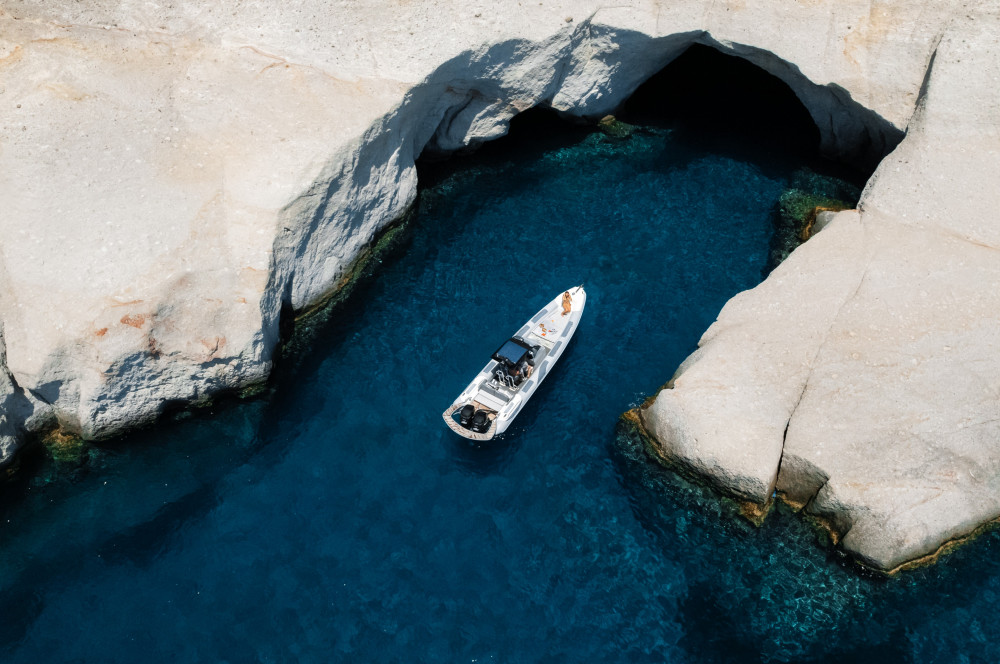 Motorboat Private Day Cruise