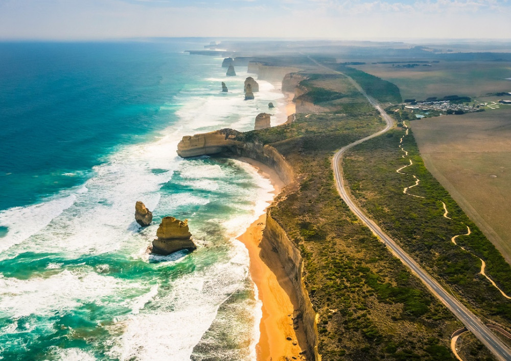 Great Ocean Road Bus Tour + 12 Apostles, Forest Walk, Koalas