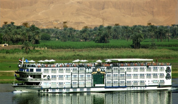 A picture of 4 Day Nile Cruise From Aswan to Luxor with Air Balloon and Sightseeing